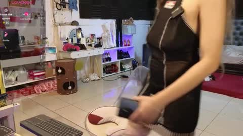 Angel online show from March 4, 2026, 2:39 am