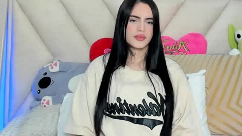 Snapshot of angeline__smith chatting on December 11, 2024, 6:04 am Angeline Smith online show from December 11, 2024, 6:04 am