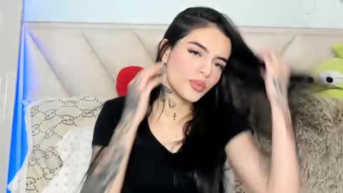 Snapshot of angeline__smith chatting on February 11, 2025, 6:40 am Angeline Smith online show from February 11, 2025, 6:40 am