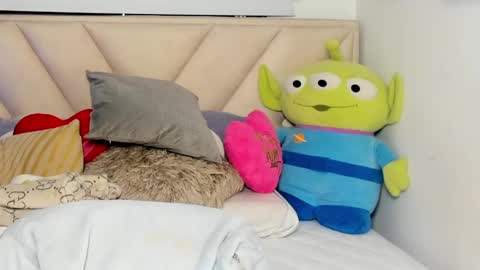 Snapshot of angeline__smith chatting on March 4, 2025, 10:46 am Angeline Smith online show from March 4, 2025, 10:46 am