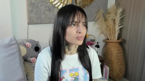 Snapshot of angeline__smith chatting on October 27, 2025, 9:52 pm Angeline Smith online show from October 27, 2025, 9:52 pm