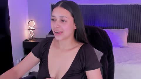 Snapshot of angeline_davies chatting on December 5, 2024, 3:50 pm angeline_davies online show from December 5, 2024, 3:50 pm