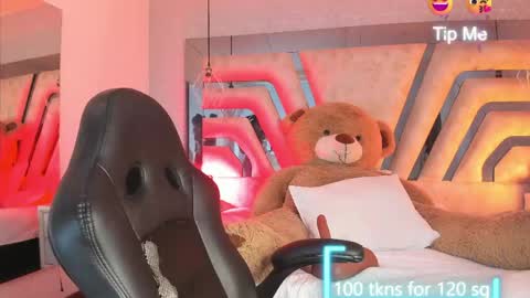Snapshot of angelineheet chatting on May 21, 2026, 3:35 am Angeline Heet online show from May 21, 2026, 3:35 am