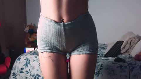 Angelinhaa  online show from January 18, 2026, 3:43 am