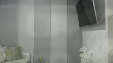 Snapshot of angelinna_12 chatting on May 20, 2026, 5:02 am angelinna_12 online show from May 20, 2026, 5:02 am