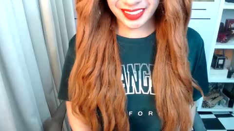Anglina online show from May 5, 2026, 1:57 am