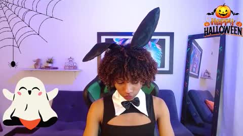 Snapshot of angell18_ chatting on October 31, 2025, 9:27 pm Angel online show from October 31, 2025, 9:27 pm