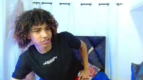 Snapshot of angell18_ chatting on June 11, 2026, 9:24 pm Angel online show from June 11, 2026, 9:24 pm