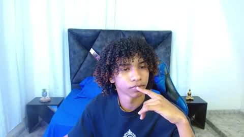Snapshot of angell18_ chatting on June 30, 2026, 9:05 pm Angel online show from June 30, 2026, 9:05 pm