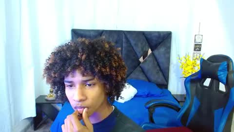 Snapshot of angell18_ chatting on July 15, 2026, 8:47 pm Angel online show from July 15, 2026, 8:47 pm