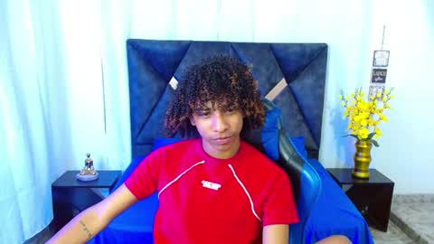 Snapshot of angell18_ chatting on July 22, 2026, 9:06 pm Angel online show from July 22, 2026, 9:06 pm