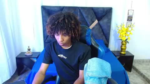 Snapshot of angell18_ chatting on July 24, 2026, 9:13 pm Angel online show from July 24, 2026, 9:13 pm