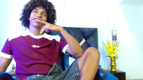Snapshot of angell18_ chatting on July 25, 2026, 8:50 pm Angel online show from July 25, 2026, 8:50 pm