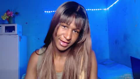 Danielle online show from October 8, 2025, 4:54 am