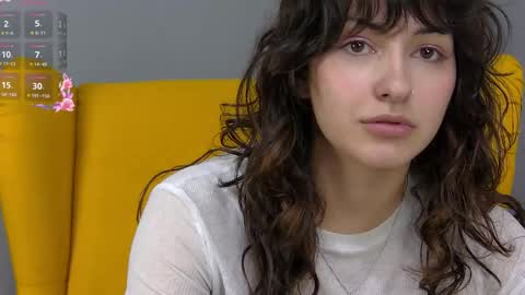 Snapshot of angellacox chatting on April 3, 2026, 6:22 am angellacox online show from April 3, 2026, 6:22 am