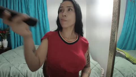  ANGELA ISABELLA  online show from January 21, 2025, 10:41 pm