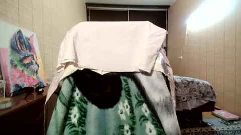 Snapshot of angelleah chatting on June 6, 2026, 6:34 pm angelleah online show from June 6, 2026, 6:34 pm