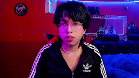 Snapshot of angellonfire chatting on December 14, 2024, 9:29 am Angel online show from December 14, 2024, 9:29 am