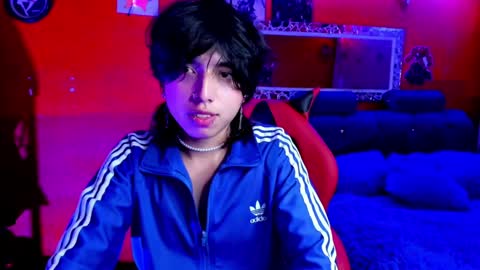 Snapshot of angellonfire chatting on January 27, 2025, 5:14 am Angel online show from January 27, 2025, 5:14 am