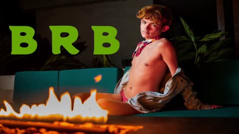 Angelo I work from home this is my room  online show from January 17, 2025, 12:10 pm