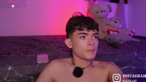 Angelo I work from home this is my room  online show from July 23, 2026, 1:58 am