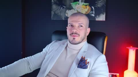 Snapshot of angeloeric chatting on December 11, 2024, 1:28 pm BlackWolf online show from December 11, 2024, 1:28 pm