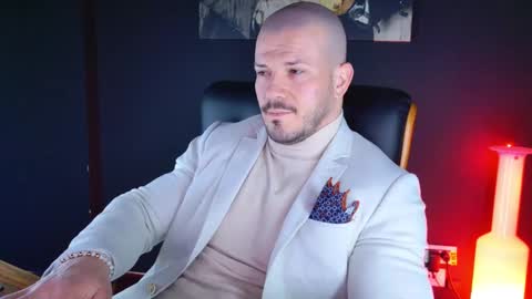 Snapshot of angeloeric chatting on December 11, 2024, 7:36 pm BlackWolf online show from December 11, 2024, 7:36 pm