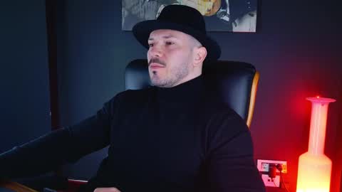 Snapshot of angeloeric chatting on December 19, 2024, 7:51 am BlackWolf online show from December 19, 2024, 7:51 am