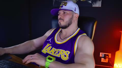 Snapshot of angeloeric chatting on February 3, 2025, 4:52 pm BlackWolf online show from February 3, 2025, 4:52 pm