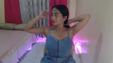 Snapshot of angelofcumx chatting on May 31, 2026, 2:09 am sabina online show from May 31, 2026, 2:09 am