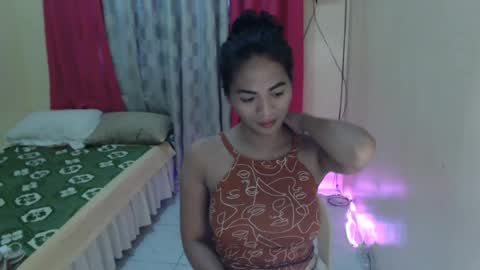 Snapshot of angelofcumx chatting on June 12, 2026, 2:21 am sabina online show from June 12, 2026, 2:21 am