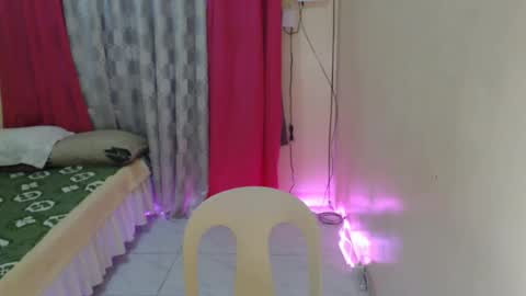 Snapshot of angelofcumx chatting on June 16, 2026, 12:46 am sabina online show from June 16, 2026, 12:46 am