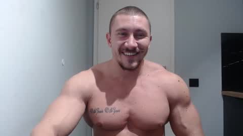 Snapshot of angelofit chatting on December 11, 2024, 11:54 pm ------- SEX SHOW WITH GUYS AND GIRLS MUSCLE SHOW online show from December 11, 2024, 11:54 pm