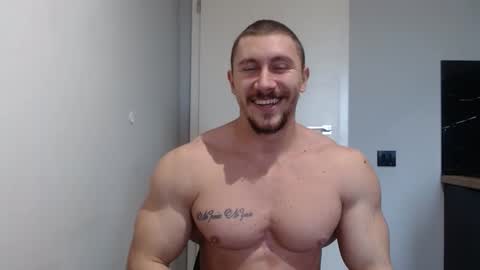 Snapshot of angelofit chatting on December 16, 2024, 11:22 am ------- SEX SHOW WITH GUYS AND GIRLS MUSCLE SHOW online show from December 16, 2024, 11:22 am