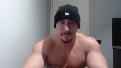 Snapshot of angelofit chatting on January 4, 2025, 7:13 pm ------- SEX SHOW WITH GUYS AND GIRLS MUSCLE SHOW online show from January 4, 2025, 7:13 pm