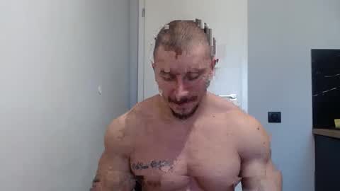 Snapshot of angelofit chatting on January 9, 2025, 10:31 am ------- SEX SHOW WITH GUYS AND GIRLS MUSCLE SHOW online show from January 9, 2025, 10:31 am
