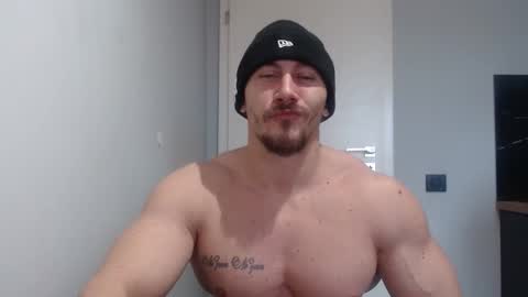 Snapshot of angelofit chatting on January 25, 2025, 10:29 am ------- SEX SHOW WITH GUYS AND GIRLS MUSCLE SHOW online show from January 25, 2025, 10:29 am