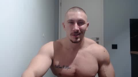 Snapshot of angelofit chatting on January 28, 2025, 6:28 pm ------- SEX SHOW WITH GUYS AND GIRLS MUSCLE SHOW online show from January 28, 2025, 6:28 pm