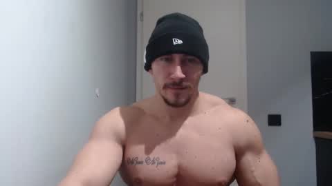 Snapshot of angelofit chatting on February 11, 2025, 7:16 pm ------- SEX SHOW WITH GUYS AND GIRLS MUSCLE SHOW online show from February 11, 2025, 7:16 pm