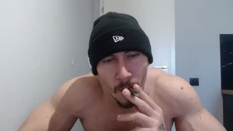 Snapshot of angelofit chatting on February 13, 2025, 10:02 am ------- SEX SHOW WITH GUYS AND GIRLS MUSCLE SHOW online show from February 13, 2025, 10:02 am