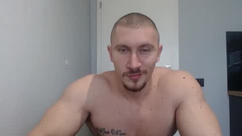 Snapshot of angelofit chatting on February 19, 2025, 1:06 pm ------- SEX SHOW WITH GUYS AND GIRLS MUSCLE SHOW online show from February 19, 2025, 1:06 pm