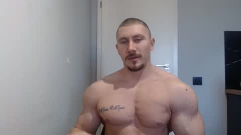 Snapshot of angelofit chatting on February 23, 2025, 8:39 am ------- SEX SHOW WITH GUYS AND GIRLS MUSCLE SHOW online show from February 23, 2025, 8:39 am