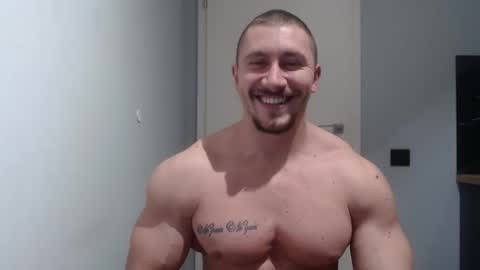 Snapshot of angelofit chatting on March 3, 2025, 7:06 pm ------- SEX SHOW WITH GUYS AND GIRLS MUSCLE SHOW online show from March 3, 2025, 7:06 pm