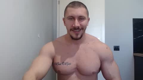 Snapshot of angelofit chatting on March 5, 2025, 11:38 am ------- SEX SHOW WITH GUYS AND GIRLS MUSCLE SHOW online show from March 5, 2025, 11:38 am