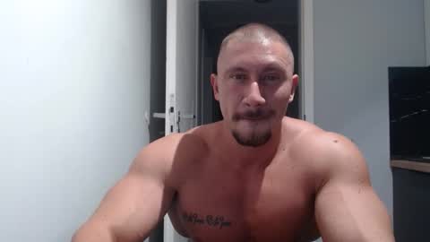 Snapshot of angelofit chatting on September 9, 2025, 3:55 pm ------- SEX SHOW WITH GUYS AND GIRLS MUSCLE SHOW online show from September 9, 2025, 3:55 pm