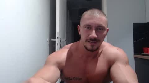 Snapshot of angelofit chatting on September 12, 2025, 2:17 pm ------- SEX SHOW WITH GUYS AND GIRLS MUSCLE SHOW online show from September 12, 2025, 2:17 pm