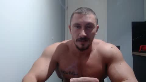 Snapshot of angelofit chatting on October 4, 2025, 2:37 pm ------- SEX SHOW WITH GUYS AND GIRLS MUSCLE SHOW online show from October 4, 2025, 2:37 pm