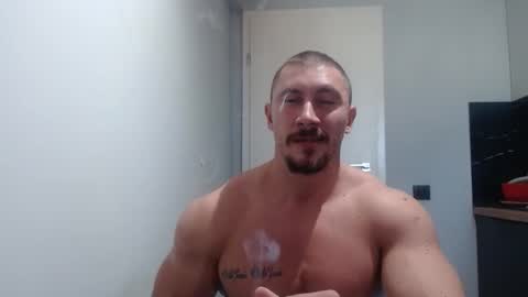 Snapshot of angelofit chatting on October 16, 2025, 1:56 pm ------- SEX SHOW WITH GUYS AND GIRLS MUSCLE SHOW online show from October 16, 2025, 1:56 pm