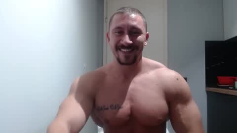 Snapshot of angelofit chatting on November 3, 2025, 4:41 pm ------- SEX SHOW WITH GUYS AND GIRLS MUSCLE SHOW online show from November 3, 2025, 4:41 pm