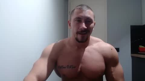 Snapshot of angelofit chatting on November 16, 2025, 4:34 pm ------- SEX SHOW WITH GUYS AND GIRLS MUSCLE SHOW online show from November 16, 2025, 4:34 pm
